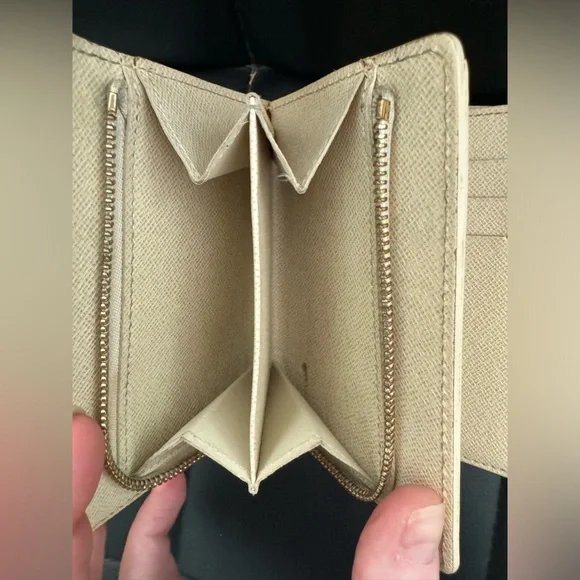 Louis Vuitton Damier Azur Portefeiulle Joy Trifold - Picture 10 of 10